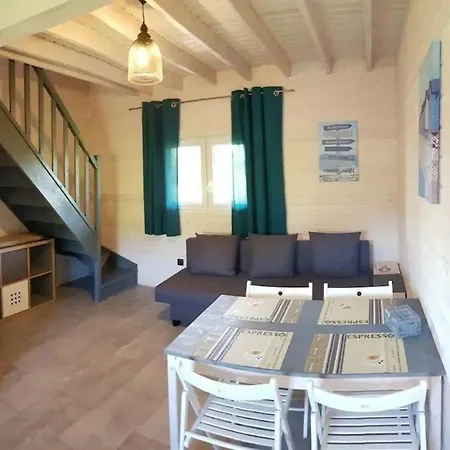Ferienhaus In Mit Privater Terrasse Ferienhaus